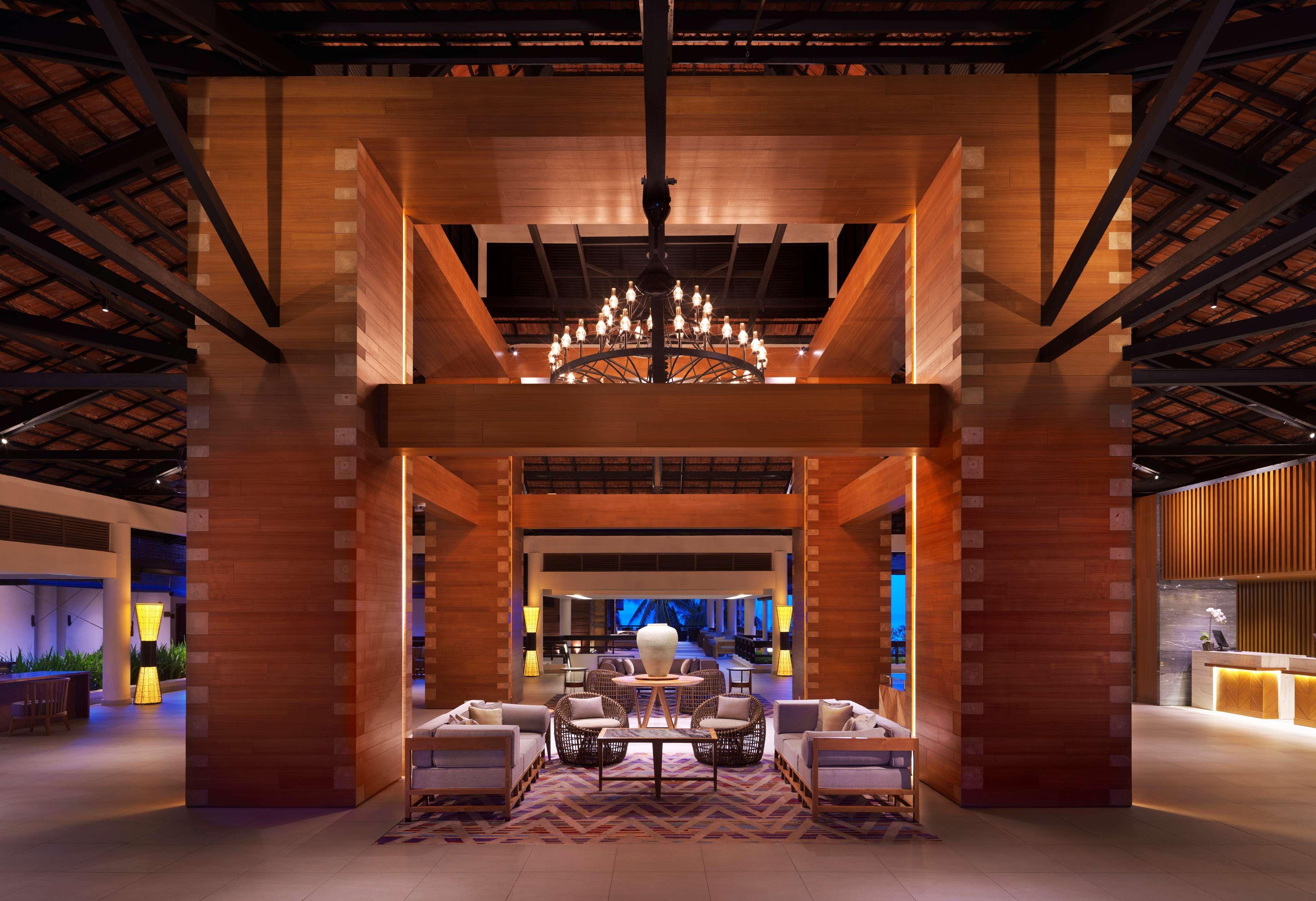 Hyatt Regency Kuantan Resort Exterior foto The lobby of the hotel